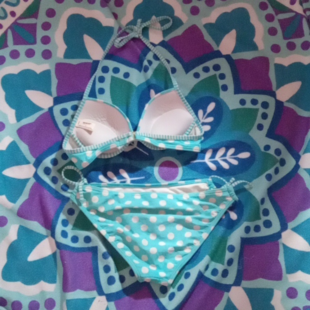 Bathing suit - Picture 2 of 5